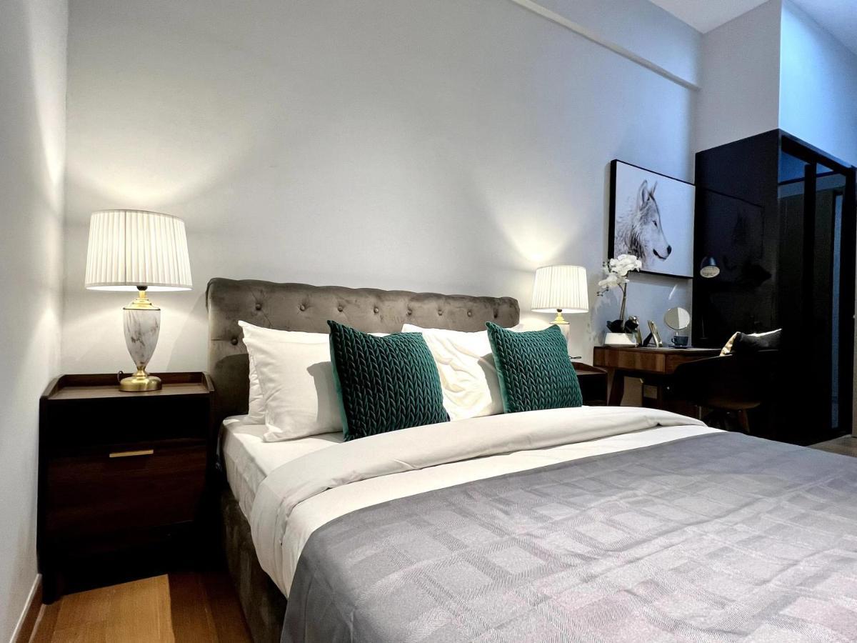 The Luxe By Infinitum Aparthotel