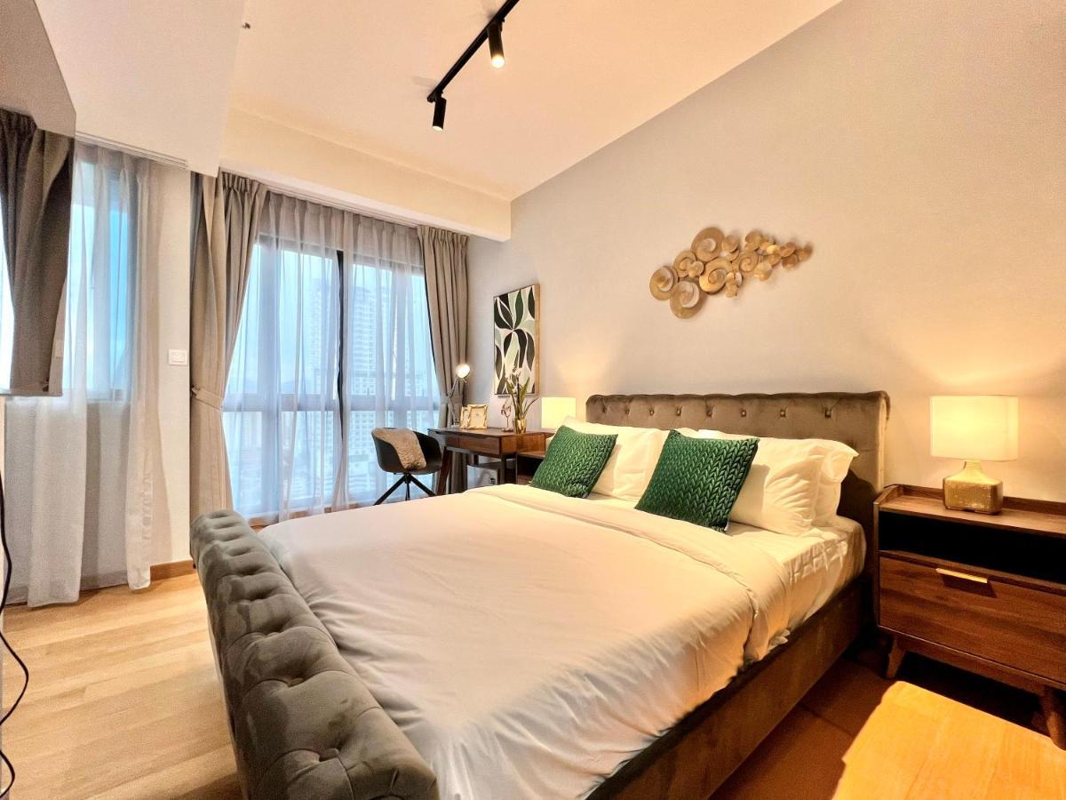 The Luxe By Infinitum Aparthotel *